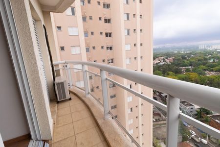 Apartamento à venda com 84m², 2 quartos e 2 vagas Apartamento à venda com 84m², 2 quartos e 2 vagasSacada do Quarto