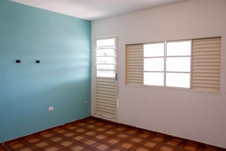 sala de casa para alugar com 2 quartos, 55m² em Km 18, Osasco