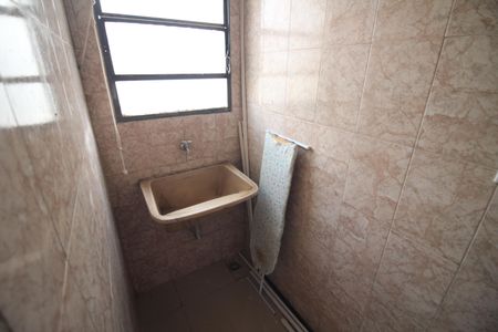 Apartamento para alugar com 57m², 2 quartos e 1 vagaÁrea de Serviço