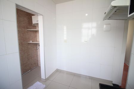 Apartamento para alugar com 57m², 2 quartos e 1 vagaCozinha