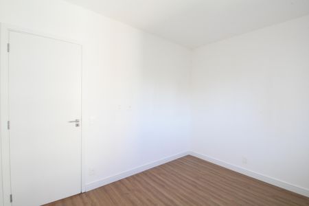 Apartamento à venda com 77m², 2 quartos e 2 vagasQuarto 2