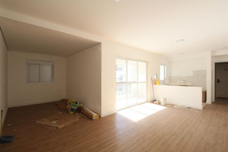 Apartamento à venda com 77m², 2 quartos e 2 vagasSala