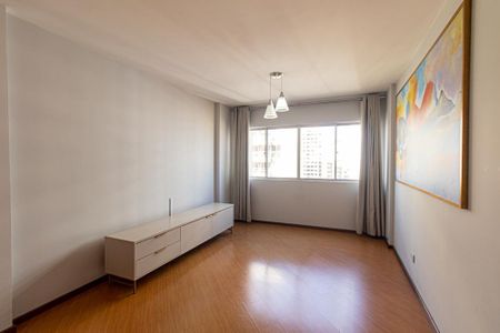Sala de apartamento para alugar com 2 quartos, 80m² em Água Verde, Curitiba