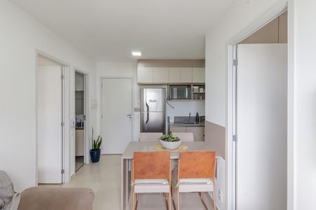 Sala de apartamento para alugar com 2 quartos, 37m² em Indianópolis, São Paulo