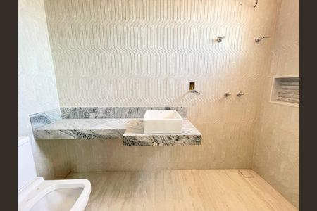 Apartamento à venda com 101m², 4 quartos e 3 vagasBanheiro suíte