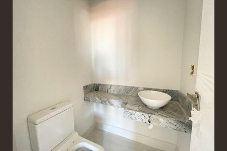 Apartamento à venda com 101m², 4 quartos e 3 vagasLavabo