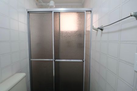 Apartamento para alugar com 80m², 2 quartos e 1 vaga Apartamento para alugar com 80m², 2 quartos e 1 vagaBanheiro Suíte