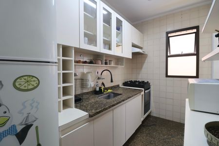 Apartamento para alugar com 80m², 2 quartos e 1 vaga Apartamento para alugar com 80m², 2 quartos e 1 vagaCozinha