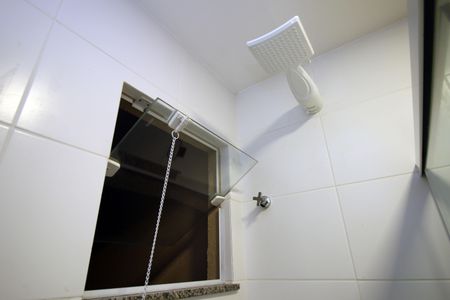 Casa para alugar com 100m², 2 quartos e 1 vagaBanheiro 1