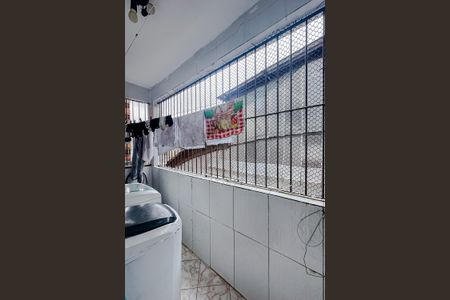 Casa à venda com 195m², 5 quartos e 2 vagasÁrea de Serviço