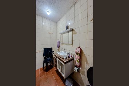 Casa à venda com 195m², 5 quartos e 2 vagasBanheiro (Casa 2)