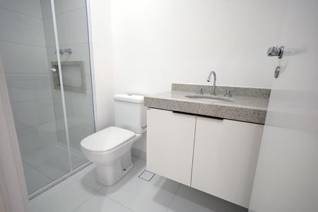 Apartamento à venda com 94m², 3 quartos e 2 vagas Apartamento à venda com 94m², 3 quartos e 2 vagasBanheiro 1