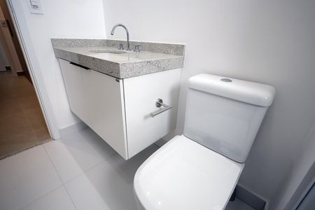 Apartamento à venda com 94m², 3 quartos e 2 vagas Apartamento à venda com 94m², 3 quartos e 2 vagasBanheiro Suíte 2