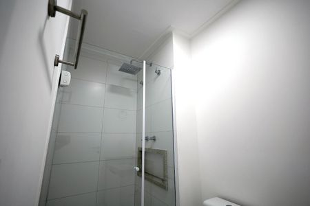 Apartamento à venda com 94m², 3 quartos e 2 vagas Apartamento à venda com 94m², 3 quartos e 2 vagasBanheiro 1