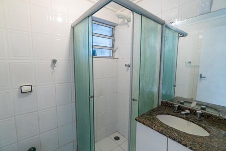 Apartamento para alugar com 58m², 3 quartos e 1 vaga Apartamento para alugar com 58m², 3 quartos e 1 vagaBanheiro Social