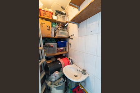 Apartamento para alugar com 58m², 3 quartos e 1 vaga Apartamento para alugar com 58m², 3 quartos e 1 vagaBanheiro de serviço