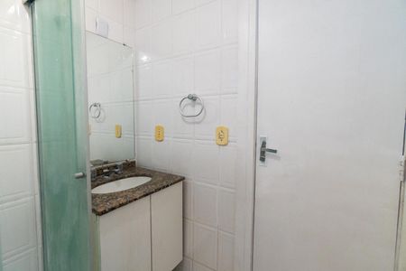 Apartamento para alugar com 58m², 3 quartos e 1 vaga Apartamento para alugar com 58m², 3 quartos e 1 vagaBanheiro Social