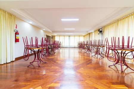 Apartamento à venda com 70m², 2 quartos e 1 vagaÁrea comum