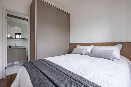 Suíte de apartamento para alugar com 1 quarto, 24m² em Pinheiros, São Paulo