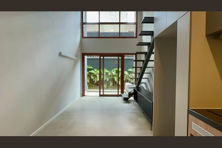 Sala de kitnet/studio à venda com 1 quarto, 40m² em Jardim das Bandeiras, São Paulo