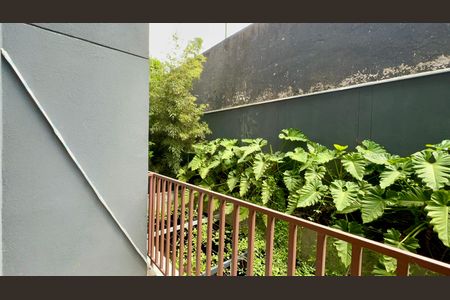 Varanda de kitnet/studio à venda com 1 quarto, 40m² em Jardim das Bandeiras, São Paulo