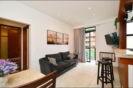 Sala Ambientes de apartamento para alugar com 1 quarto, 44m² em Savassi, Belo Horizonte