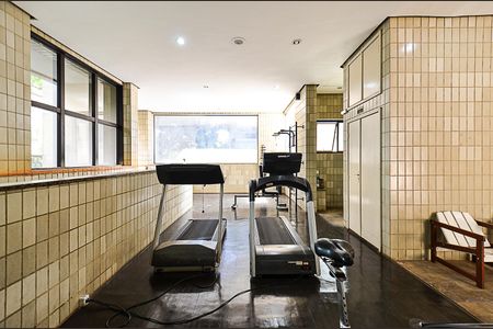 Apartamento à venda com 44m², 1 quarto e 1 vaga Apartamento à venda com 44m², 1 quarto e 1 vagaÁrea comum - Academia