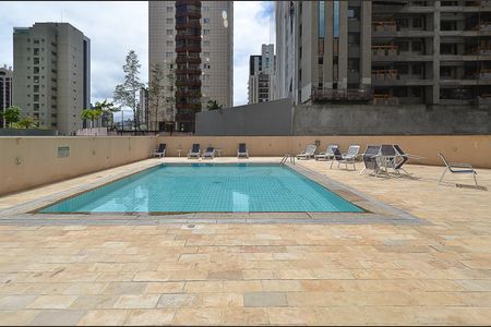 Apartamento à venda com 44m², 1 quarto e 1 vaga Apartamento à venda com 44m², 1 quarto e 1 vagaÁrea comum - Piscina