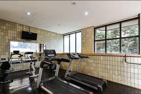 Apartamento à venda com 44m², 1 quarto e 1 vaga Apartamento à venda com 44m², 1 quarto e 1 vagaÁrea comum - Academia