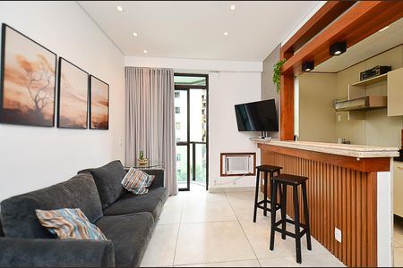 Apartamento à venda com 44m², 1 quarto e 1 vaga Apartamento à venda com 44m², 1 quarto e 1 vagaSala