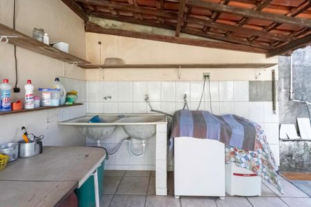 Casa à venda com 276m², 4 quartos e 3 vagas Casa à venda com 276m², 4 quartos e 3 vagasÁrea de serviço