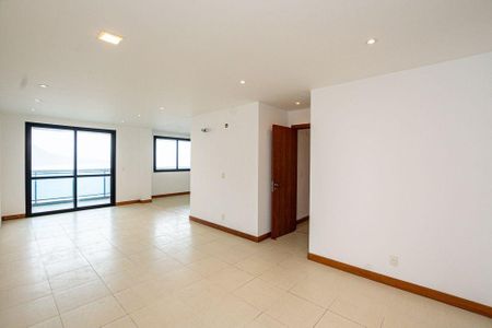Apartamento à venda com 4 quartos, 220m² em Boa Viagem, Niterói