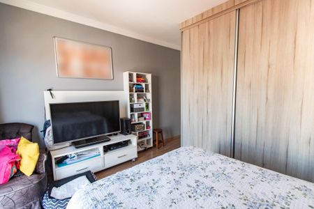 Casa à venda com 170m², 3 quartos e 4 vagas Casa à venda com 170m², 3 quartos e 4 vagasSuíte 3