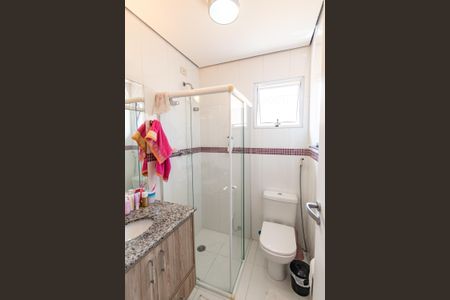 Casa à venda com 170m², 3 quartos e 4 vagas Casa à venda com 170m², 3 quartos e 4 vagasBanheiro da suíte 2