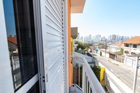 Casa à venda com 170m², 3 quartos e 4 vagas Casa à venda com 170m², 3 quartos e 4 vagasSacada da suíte 3