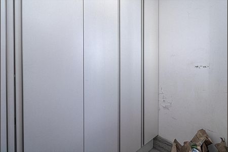 Apartamento à venda com 176m², 3 quartos e 3 vagas Apartamento à venda com 176m², 3 quartos e 3 vagasQuarto de Serviço