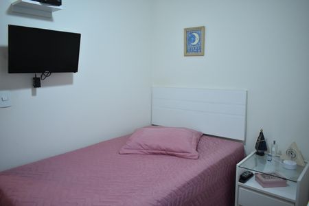 Apartamento à venda com 79m², 3 quartos e 1 vagaQuarto 2