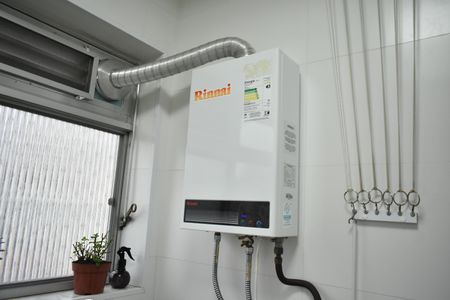 Apartamento à venda com 79m², 3 quartos e 1 vagaÁrea de Serviço