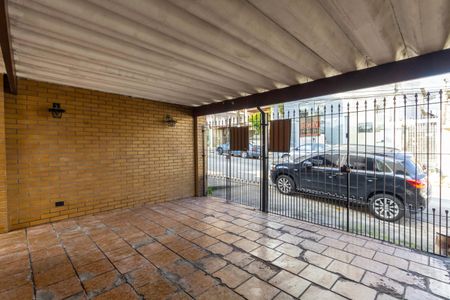 Casa à venda com 400m², 2 quartos e 2 vagas Casa à venda com 400m², 2 quartos e 2 vagasÁrea comum