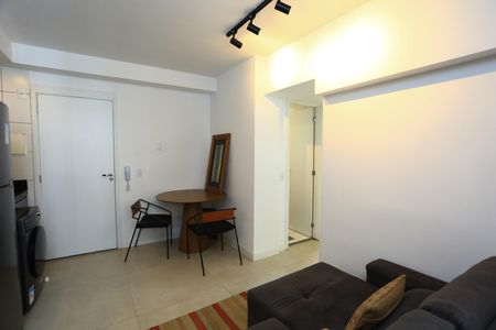 Sala de apartamento para alugar com 2 quartos, 39m² em Cidade Jardim, São Paulo