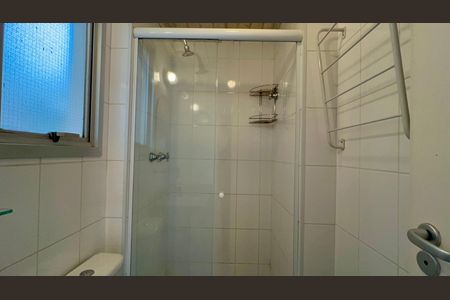 Apartamento à venda com 47m², 1 quarto e 1 vaga Apartamento à venda com 47m², 1 quarto e 1 vagaBanheiro da Suíte