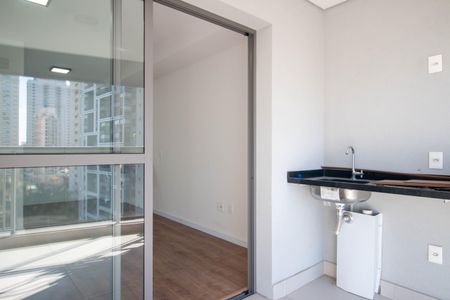 Varanda de apartamento para alugar com 1 quarto, 32m² em Santo Amaro, São Paulo