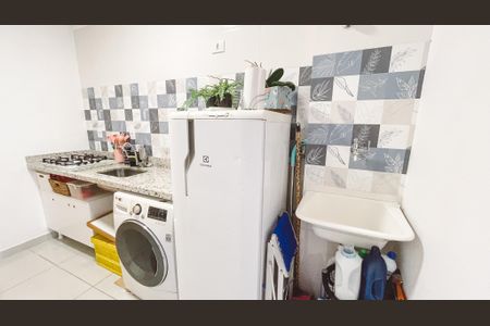 Apartamento à venda com 41m², 2 quartos e sem vaga Apartamento à venda com 41m², 2 quartos e sem vagaCozinha e Área de Serviço