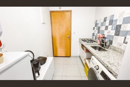 Apartamento à venda com 41m², 2 quartos e sem vaga Apartamento à venda com 41m², 2 quartos e sem vagaCozinha e Área de Serviço