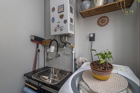 Apartamento à venda com 51m², 2 quartos e 1 vaga Apartamento à venda com 51m², 2 quartos e 1 vagaÁrea de Serviço