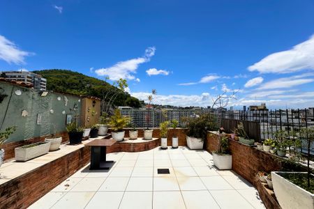 Apartamento para alugar com 4 quartos, 398m² em Catete, Rio de Janeiro