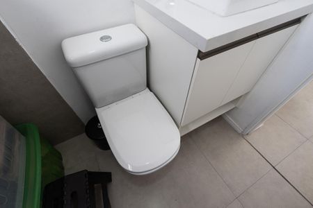 Apartamento à venda com 62m², 2 quartos e 1 vaga Apartamento à venda com 62m², 2 quartos e 1 vagaBanheiro Social