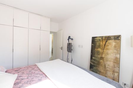 Apartamento à venda com 62m², 2 quartos e 1 vaga Apartamento à venda com 62m², 2 quartos e 1 vagaSuíte