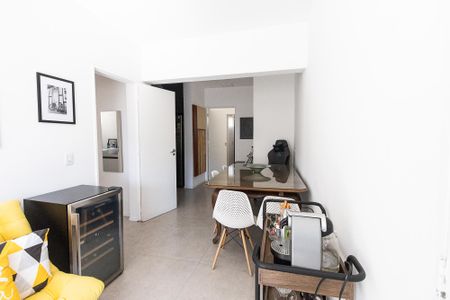 Apartamento à venda com 62m², 2 quartos e 1 vaga Apartamento à venda com 62m², 2 quartos e 1 vagaSala