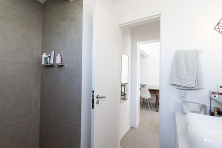 Apartamento à venda com 62m², 2 quartos e 1 vaga Apartamento à venda com 62m², 2 quartos e 1 vagaBanheiro da Suíte